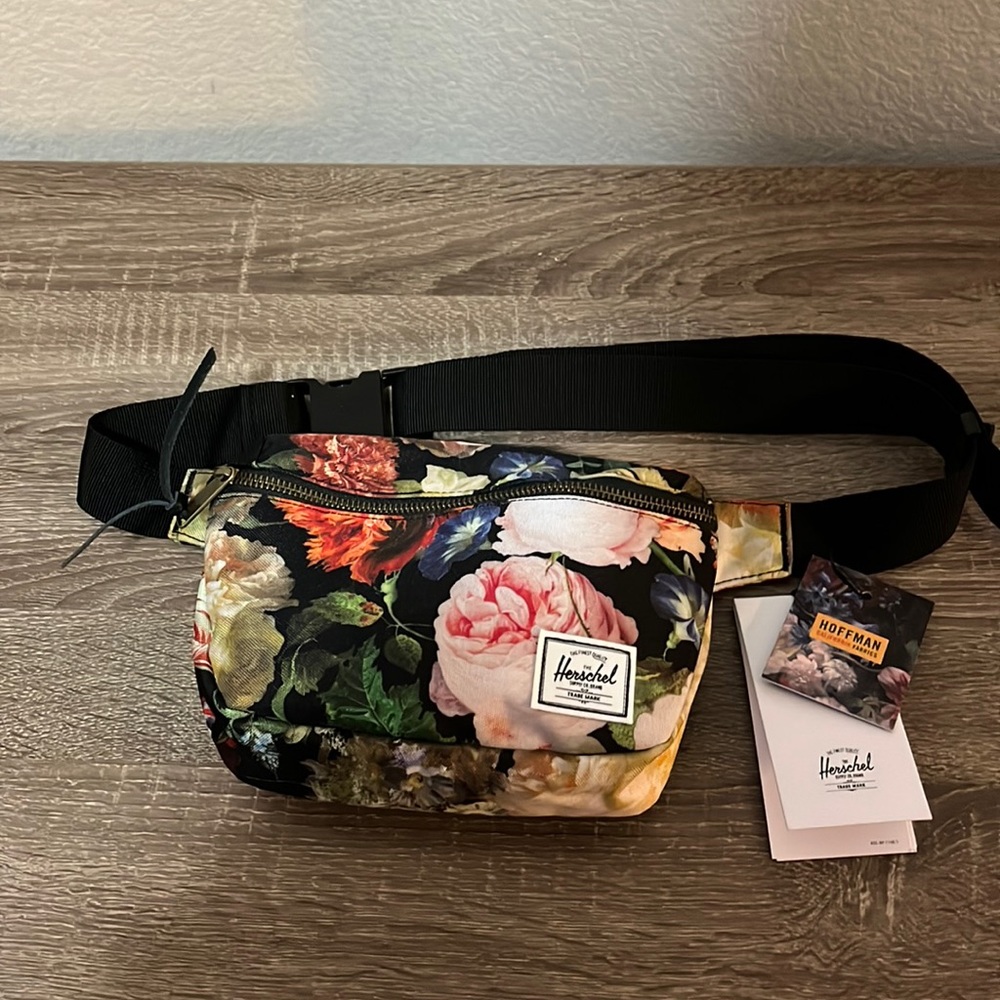 COPY - Herschel Fanny Pack